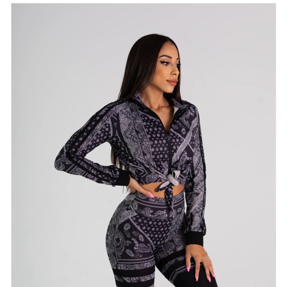 Noir blanc outfit - Picture 1 of 6